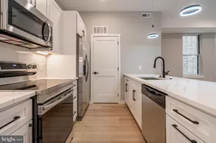 713 S Mildred St, Philadelphia, PA 19147 - Photo 4