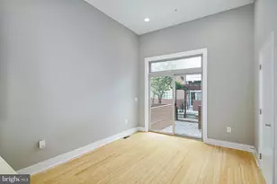 919 N 5th St, Philadelphia, PA 19123 - Photo 6
