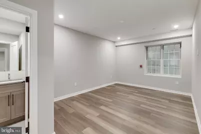 752 S 16th Street #1B, Philadelphia, PA 19146 - Photo 14