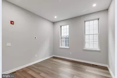 752 S 16th Street #1B, Philadelphia, PA 19146 - Photo 12