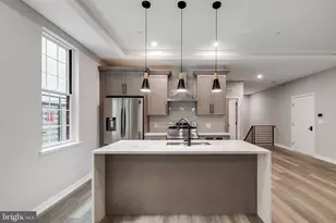 752 S 16th St, Philadelphia, PA 19146 - Photo 2
