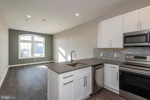 1340 S 13th St, Philadelphia, PA 19147 - Photo 4