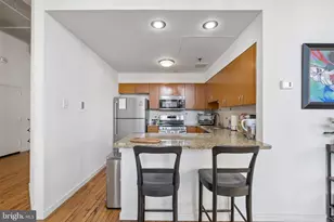 1238 Callowhill St, Philadelphia, PA 19123 - Photo 2