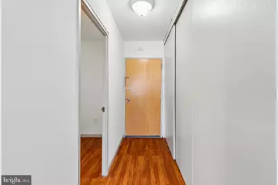 2101 Chestnut Street #723, Philadelphia, PA 19103 - Photo 6