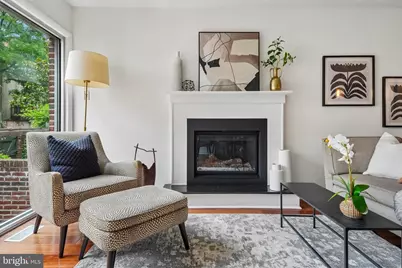 1732 Lombard Street, Philadelphia, PA 19146 - Photo 4