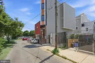 2440 E Harold St, Philadelphia, PA 19125 - Photo 16
