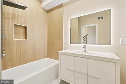 2440 E Harold Street, Philadelphia, PA 19125 - Photo 6
