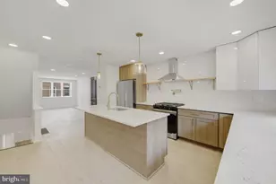 1110 Pierce St, Philadelphia, PA 19148 - Photo 16