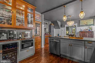 558 Jamestown St, Philadelphia, PA 19128 - Photo 18