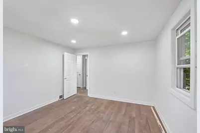 2120 S Lloyd Street, Philadelphia, PA 19142 - Photo 10