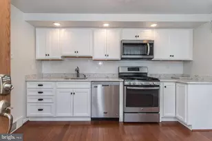 8606 Bridle Rd, Philadelphia, PA 19115 - Photo 18