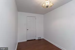 8606 Bridle Rd, Philadelphia, PA 19115 - Photo 18