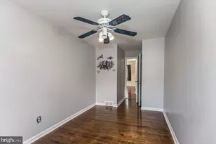 8606 Bridle Rd, Philadelphia, PA 19115 - Photo 36