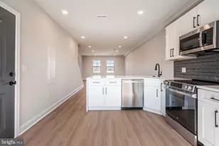 4015 Marilyn Dr, Philadelphia, PA 19131 - Photo 2