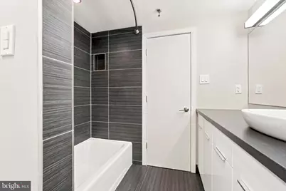 205 N 4th Street #B3, Philadelphia, PA 19106 - Photo 12