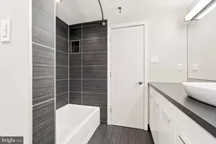 205 N 4th St, Philadelphia, PA 19106 - Photo 12