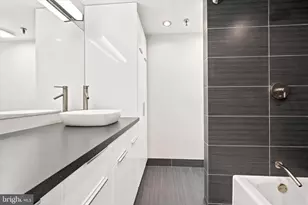 205 N 4th St, Philadelphia, PA 19106 - Photo 10