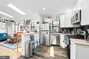 934 New Market St, Philadelphia, PA 19123 - Photo 8