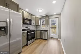 2625 Manton St, Philadelphia, PA 19146 - Photo 6