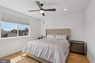 652 N 13th St, Philadelphia, PA 19123 - Photo 20