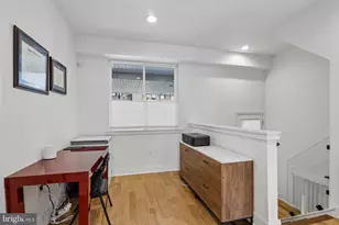 652 N 13th St, Philadelphia, PA 19123 - Photo 36
