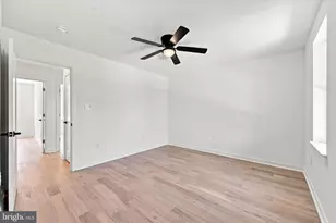 258 Rochelle Ave, Philadelphia, PA 19128 - Photo 18