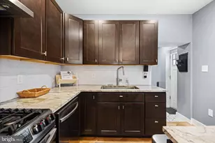 1023 S 25th St, Philadelphia, PA 19146 - Photo 10