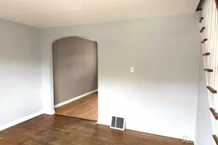 2037 Anchor St, Philadelphia, PA 19124 - Photo 6