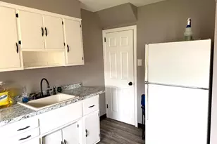 2037 Anchor St, Philadelphia, PA 19124 - Photo 12