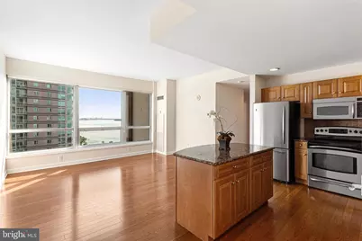 901 N Penn Street #P807, Philadelphia, PA 19123 - Photo 4