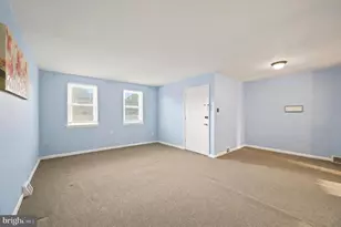 2651 Wentworth Rd, Philadelphia, PA 19131 - Photo 2