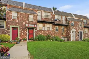 2651 Wentworth Rd, Philadelphia, PA 19131 - Photo 32