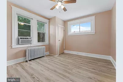 349 E Montana Street, Philadelphia, PA 19119 - Photo 14