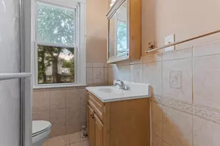 349 E Montana St, Philadelphia, PA 19119 - Photo 16