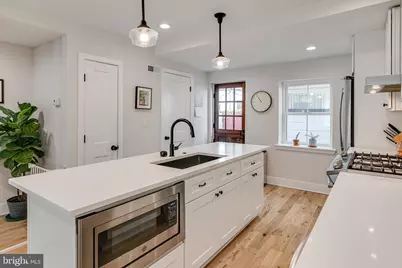 746 S Harshaw Street, Philadelphia, PA 19146 - Photo 6