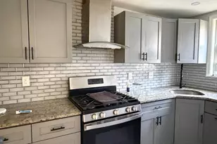 2653 S Daggett St, Philadelphia, PA 19142 - Photo 6