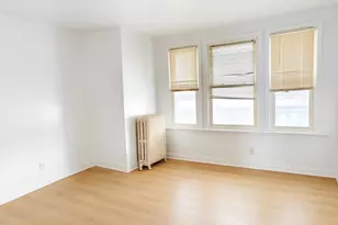 2653 S Daggett St, Philadelphia, PA 19142 - Photo 8