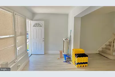 2653 S Daggett Street, Philadelphia, PA 19142 - Photo 2