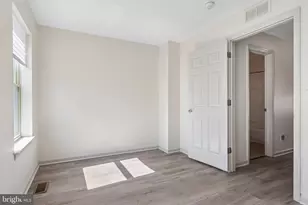 739 S 13th St, Philadelphia, PA 19147 - Photo 16