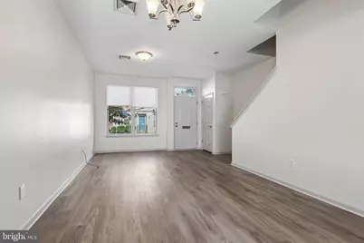 739 S 13th Street #B, Philadelphia, PA 19147 - Photo 4