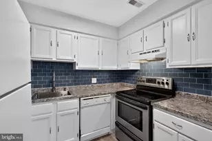 151 Parker Ave, Philadelphia, PA 19128 - Photo 32
