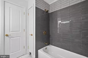 151 Parker Ave, Philadelphia, PA 19128 - Photo 16