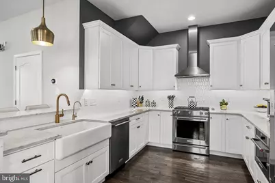 2312 Napoli Way, Philadelphia, PA 19145 - Photo 12