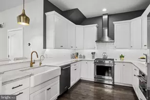 2312 Napoli Way, Philadelphia, PA 19145 - Photo 12