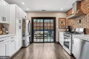 145 Dudley St, Philadelphia, PA 19148 - Photo 12