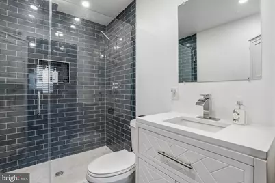 145 Dudley Street, Philadelphia, PA 19148 - Photo 18