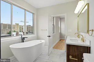 1831 S 22nd St, Philadelphia, PA 19145 - Photo 18
