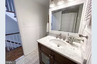 216 Pine Street #14, Philadelphia, PA 19106 - Photo 16