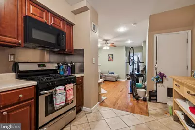 1011 S 18th Street #A, Philadelphia, PA 19146 - Photo 4