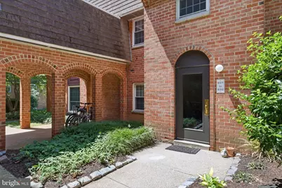 4000 Gypsy Lane #630, Philadelphia, PA 19129 - Photo 2